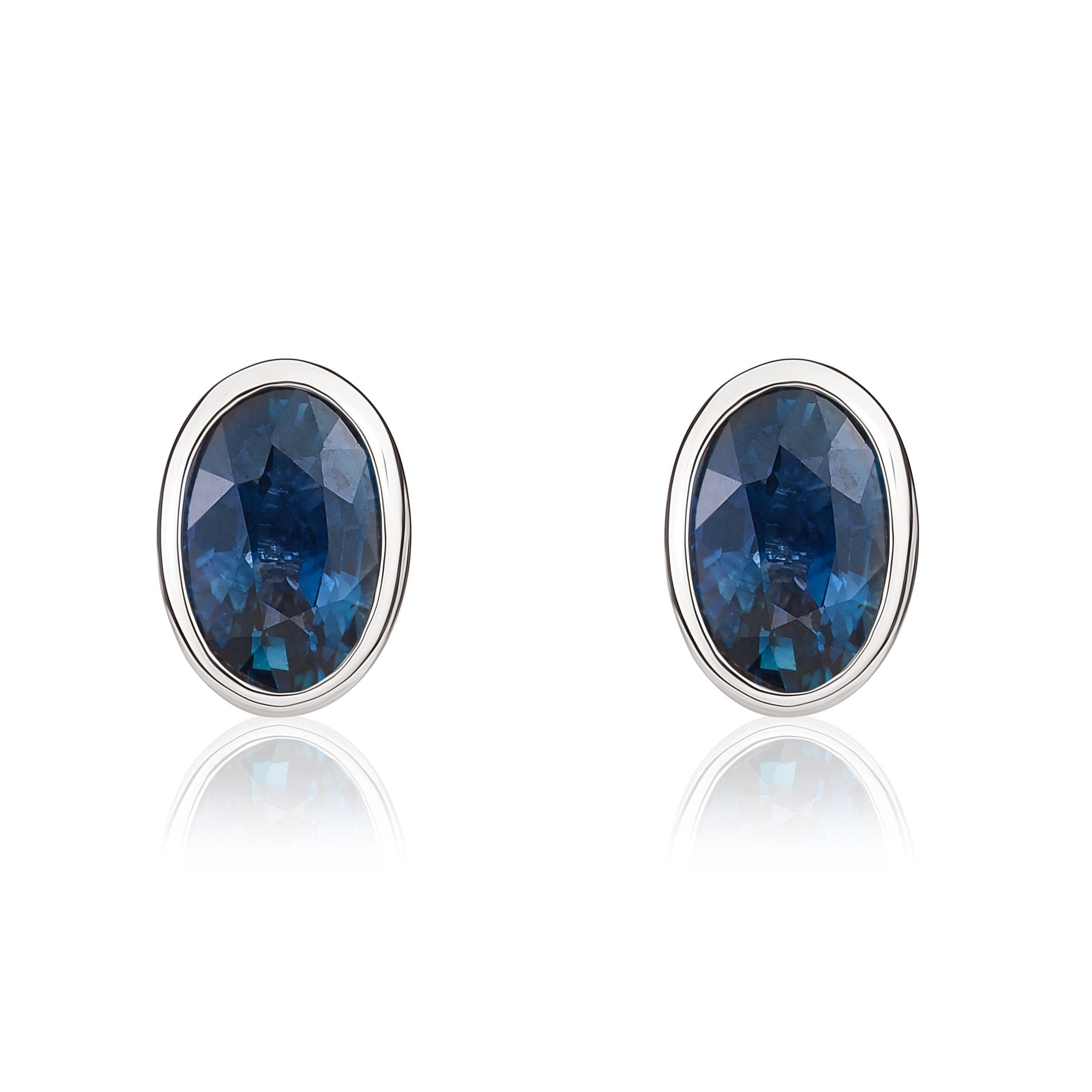 9ct white gold 6 x 4mm Oval Sapphire Rubover Stud Earrings
