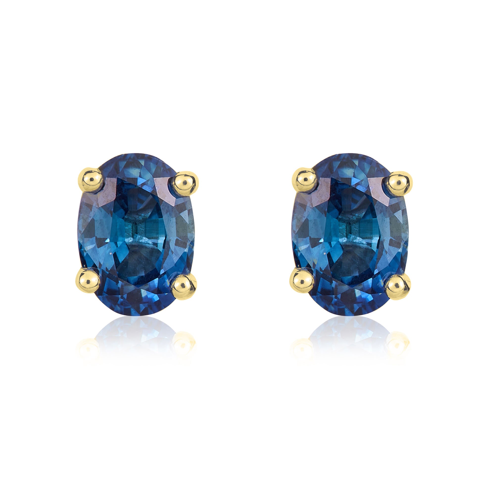 9ct yellow gold 7 x 5mm Oval Sapphire Claw Earrings