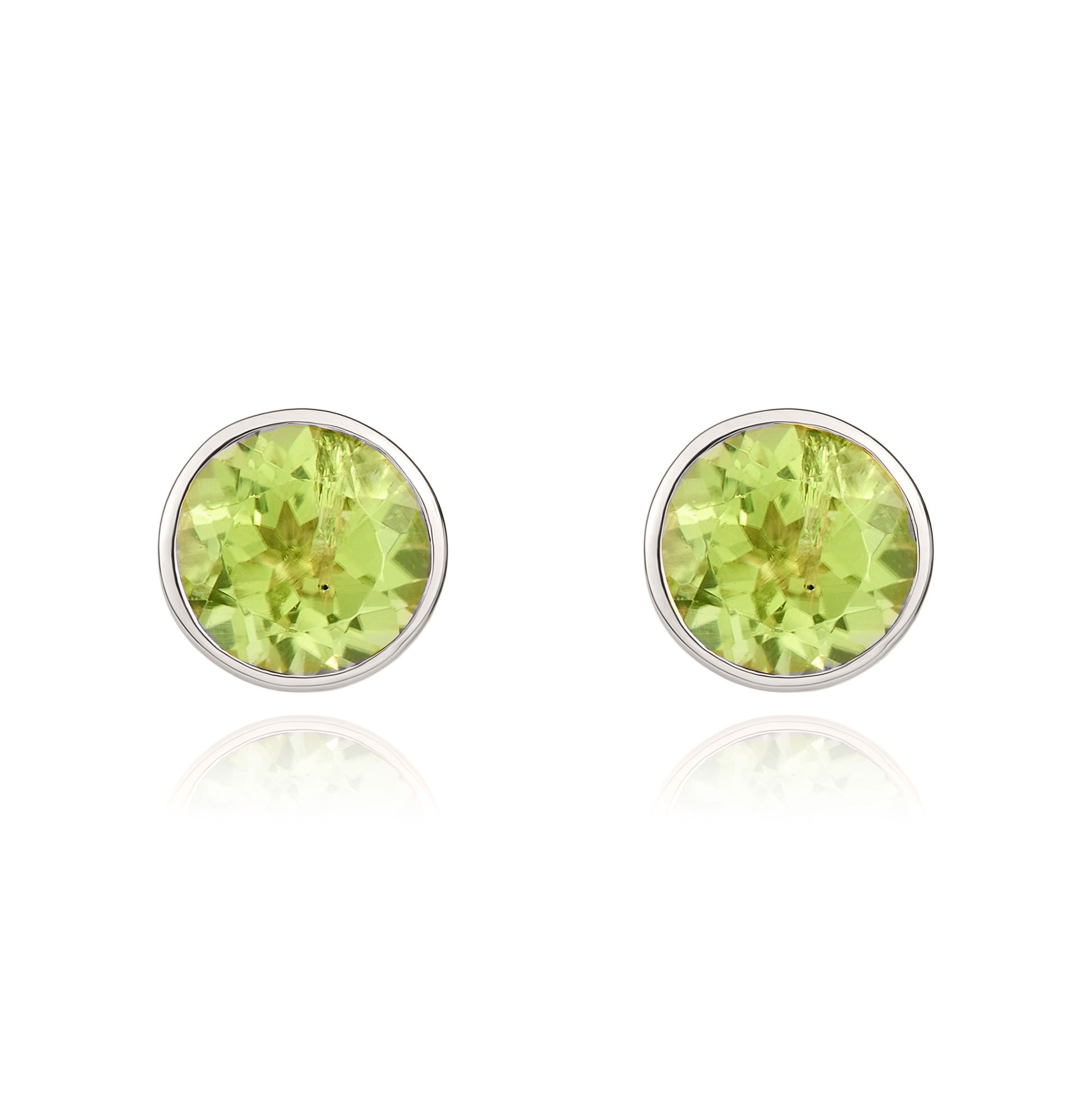 9ct White Gold 5mm Round Peridot Rubover Stud Earrings