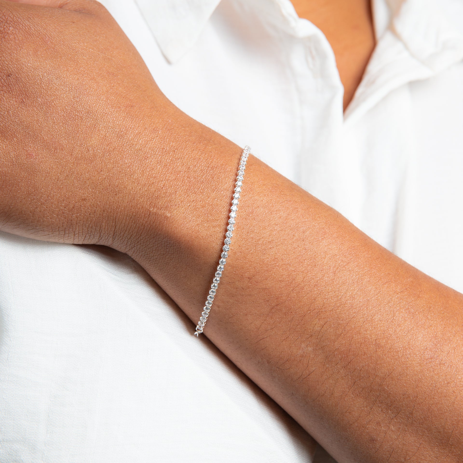 Cubic Zirconia Cup Chain Single Bracelet