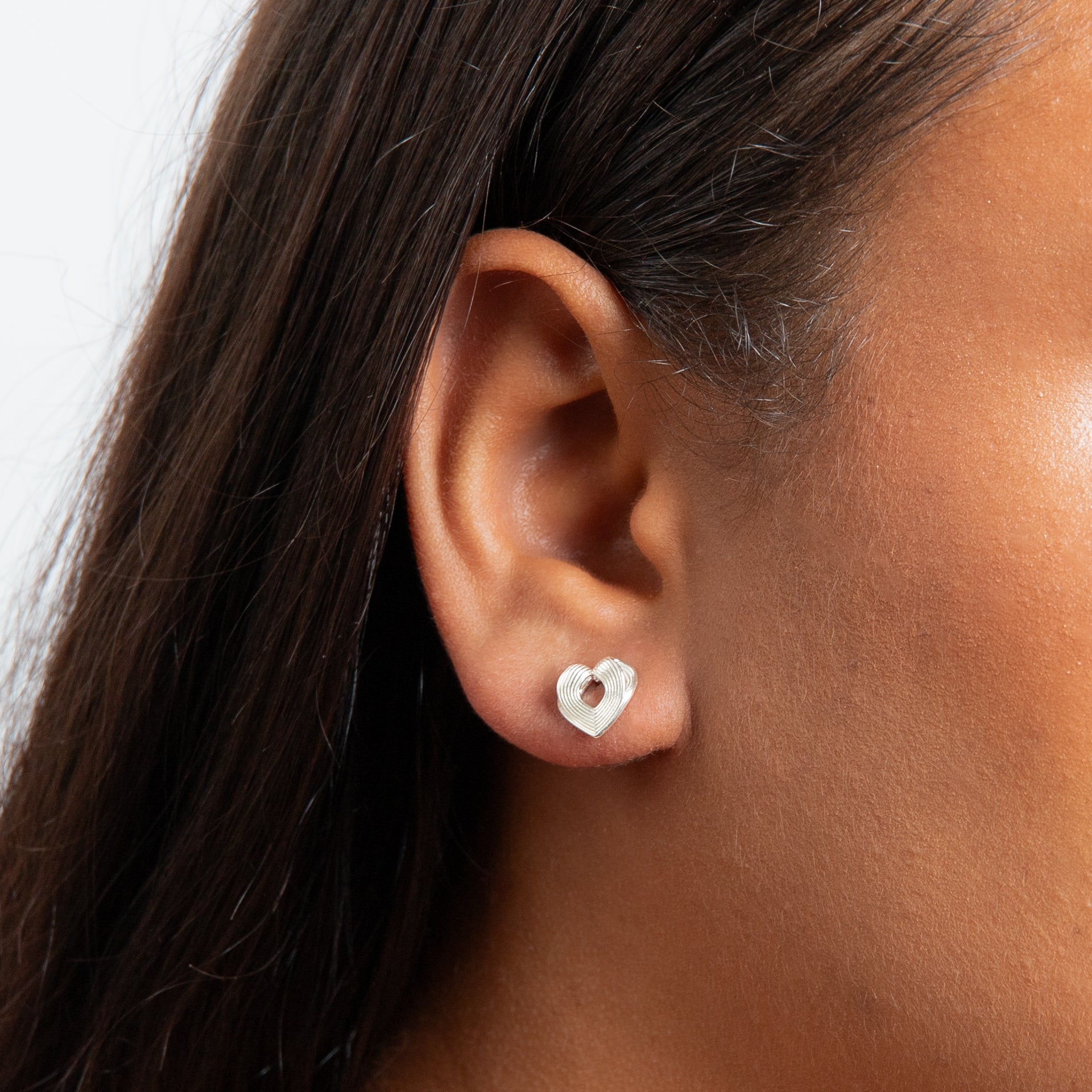 3D Heart with Ridges Texture Stud Earrings