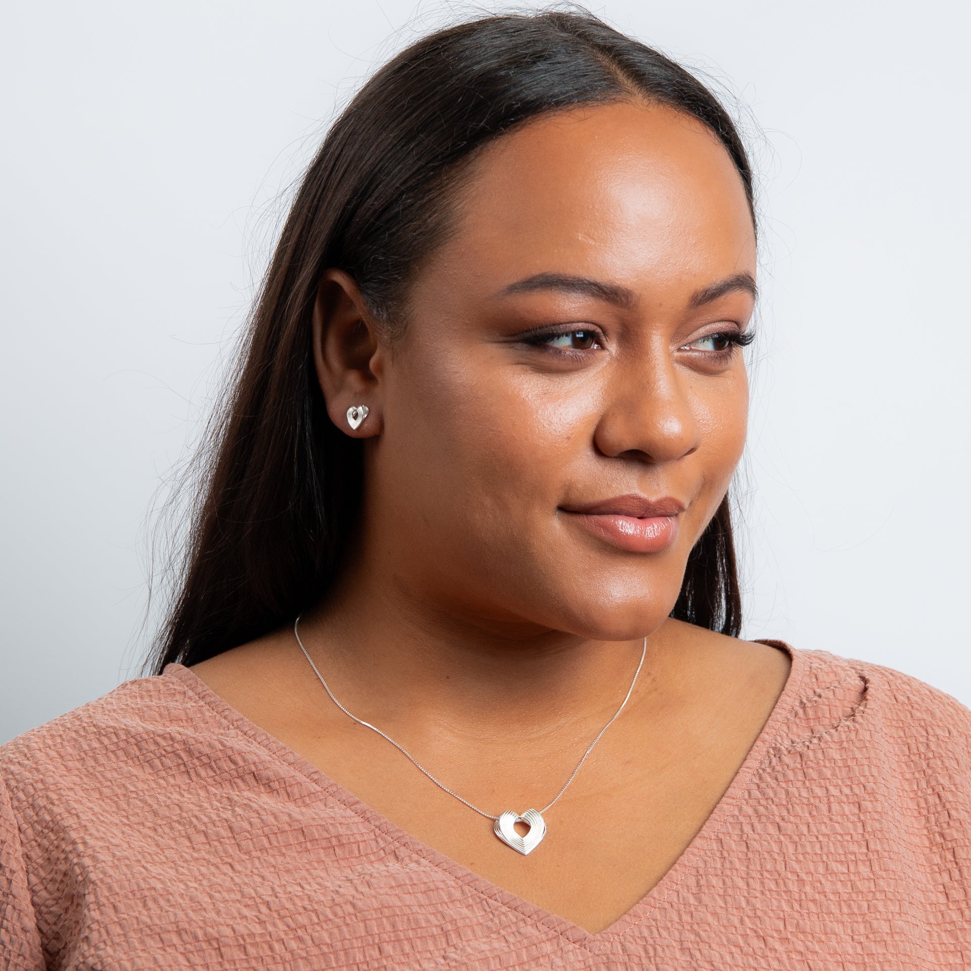 3D Heart with Ridges Texture Pendant