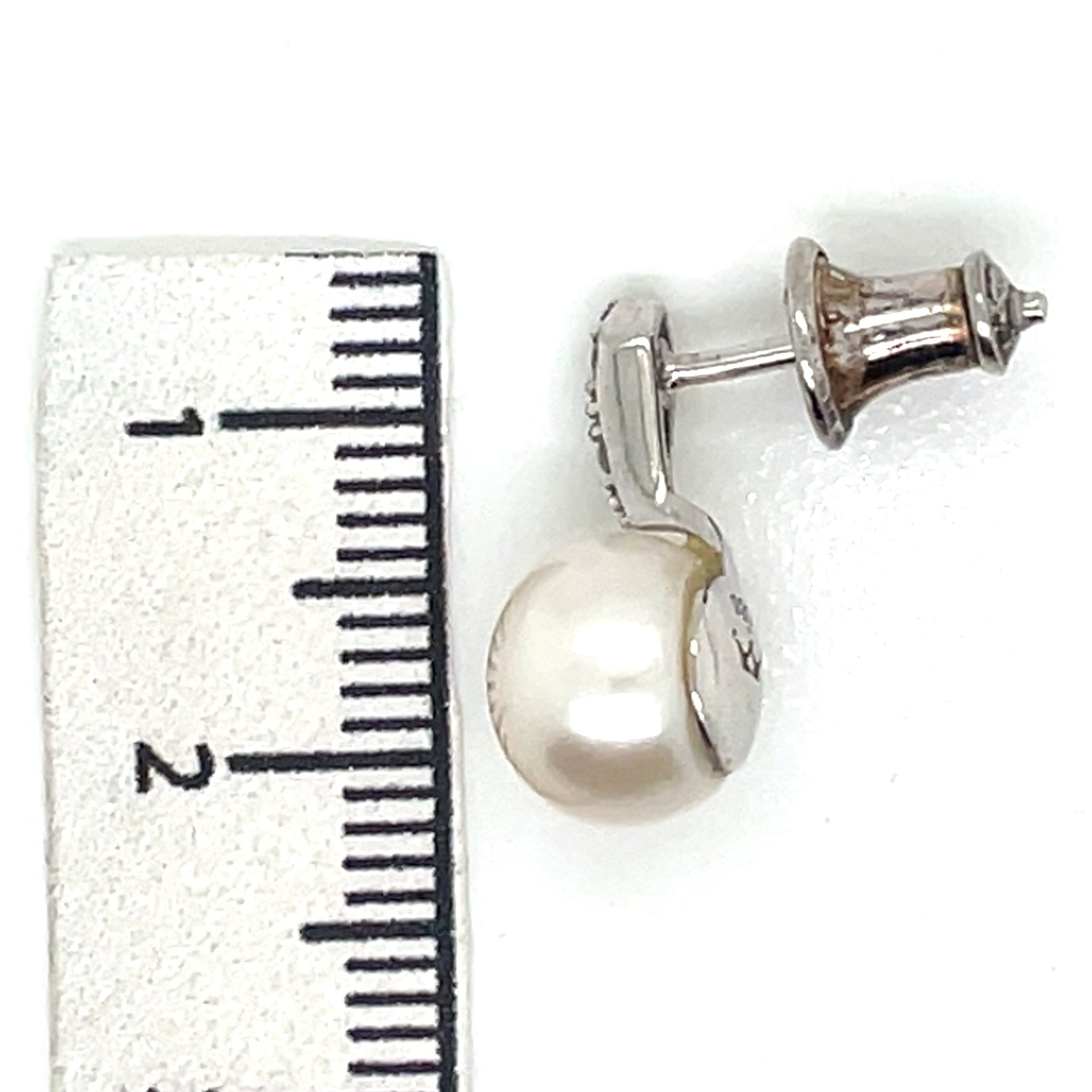 Jersey Pearl - Freshwater Pearl and Sterling Silver Earrings