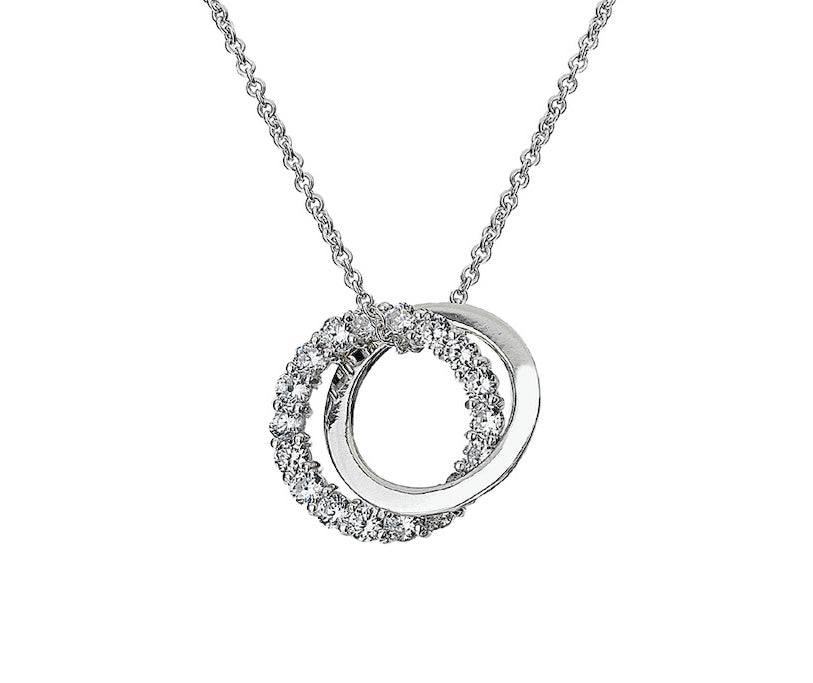 Silver Designer Pendant Cubuc Zirconnia Circle & 18"/45 cm Chain
