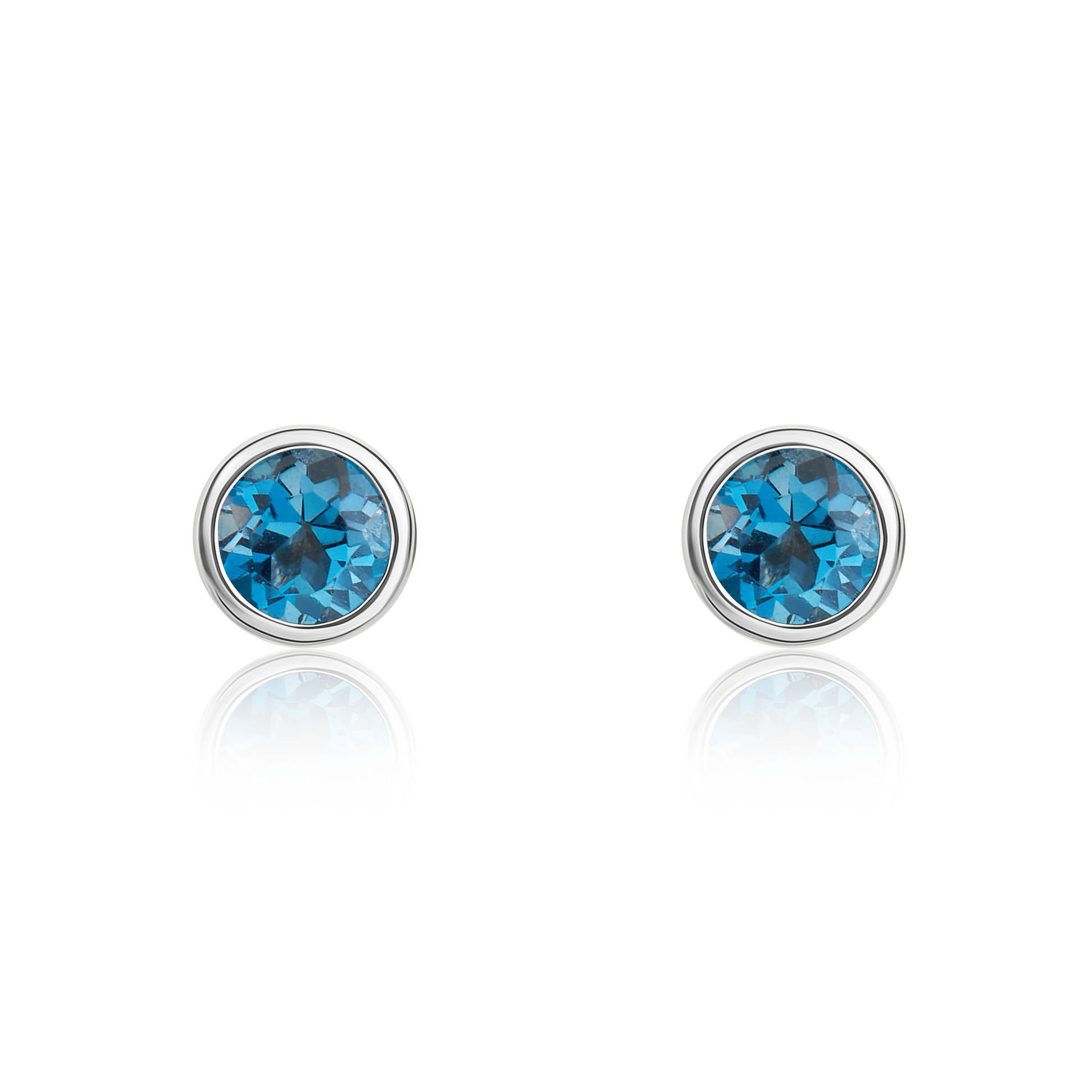 9ct white gold 3mm Round London Blue Topaz rubover Stud Earrings