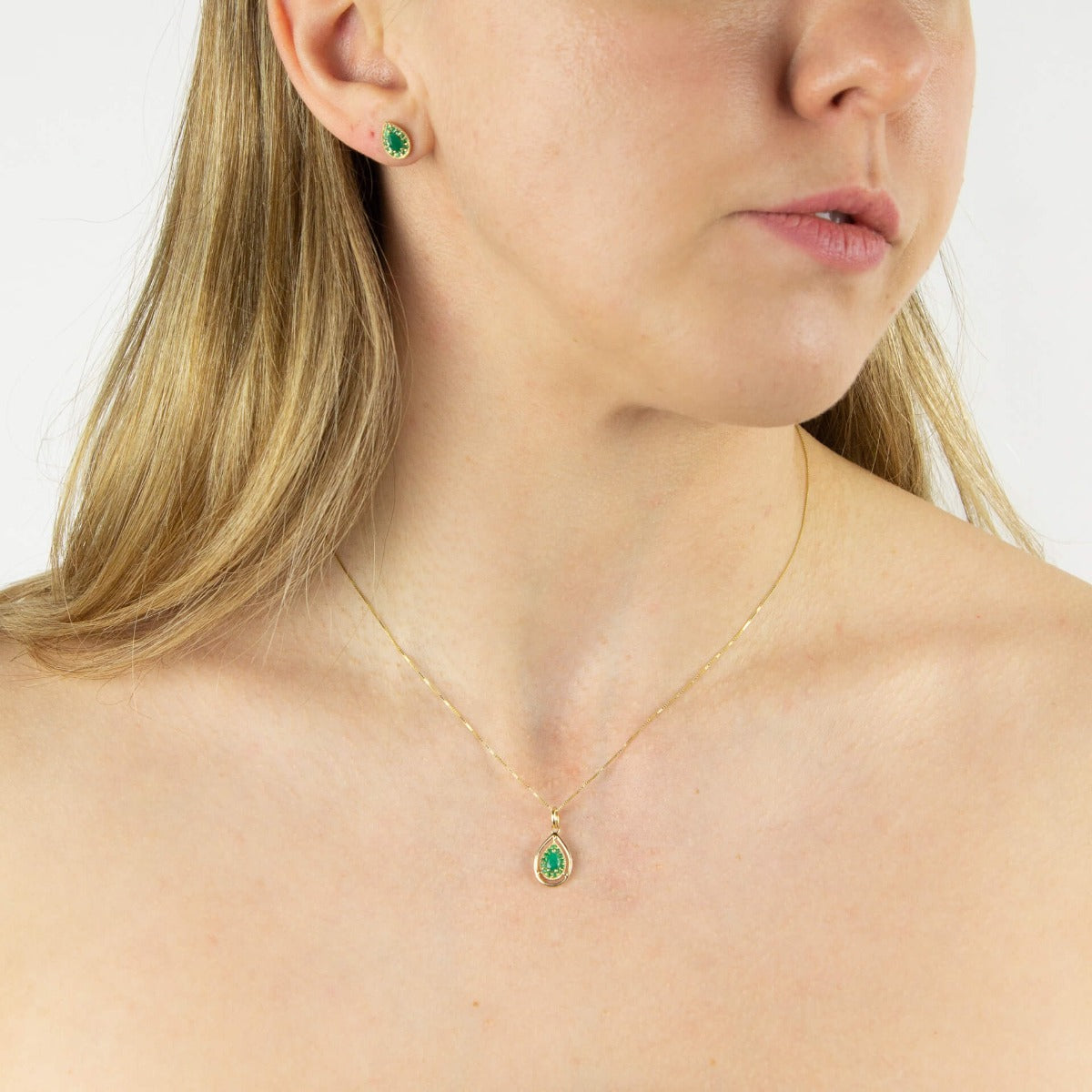 Elements Gold Cut Out Teardrop Pendant with Precious Stone
