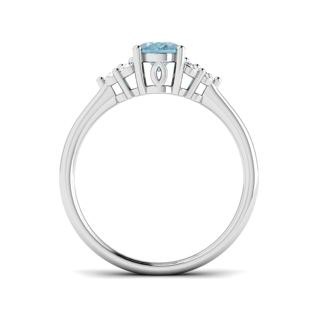 9ct White Gold Oval Aquamarine and Diamond Ring 2