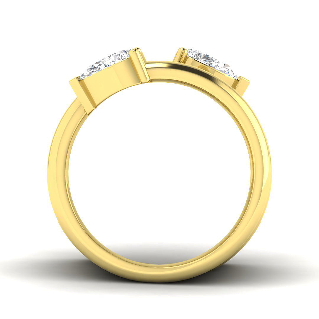 9ct Yellow Gold Pear Lab Grown Diamond Ring 2