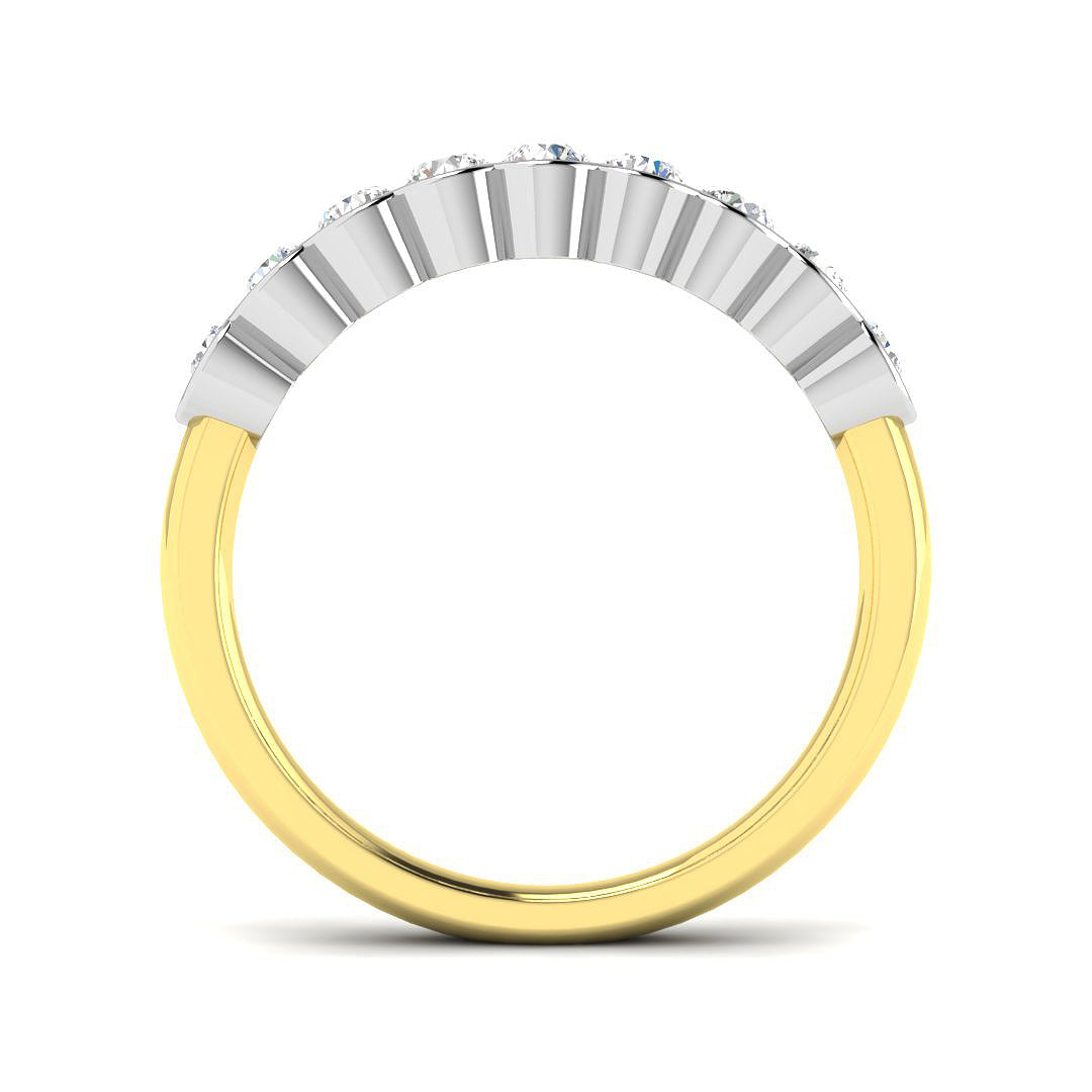 18ct Yellow Gold Round Lab Grown Diamond Ring 2