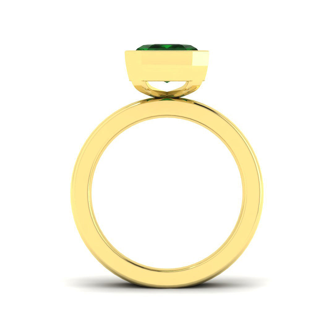 18ct Yellow Gold Emerald Cut Emerald and Diamond Ring 2