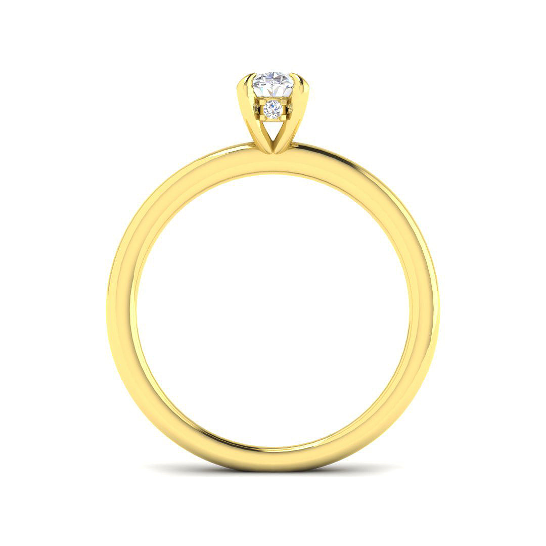 18ct Yellow Gold Oval Diamond Ring 2