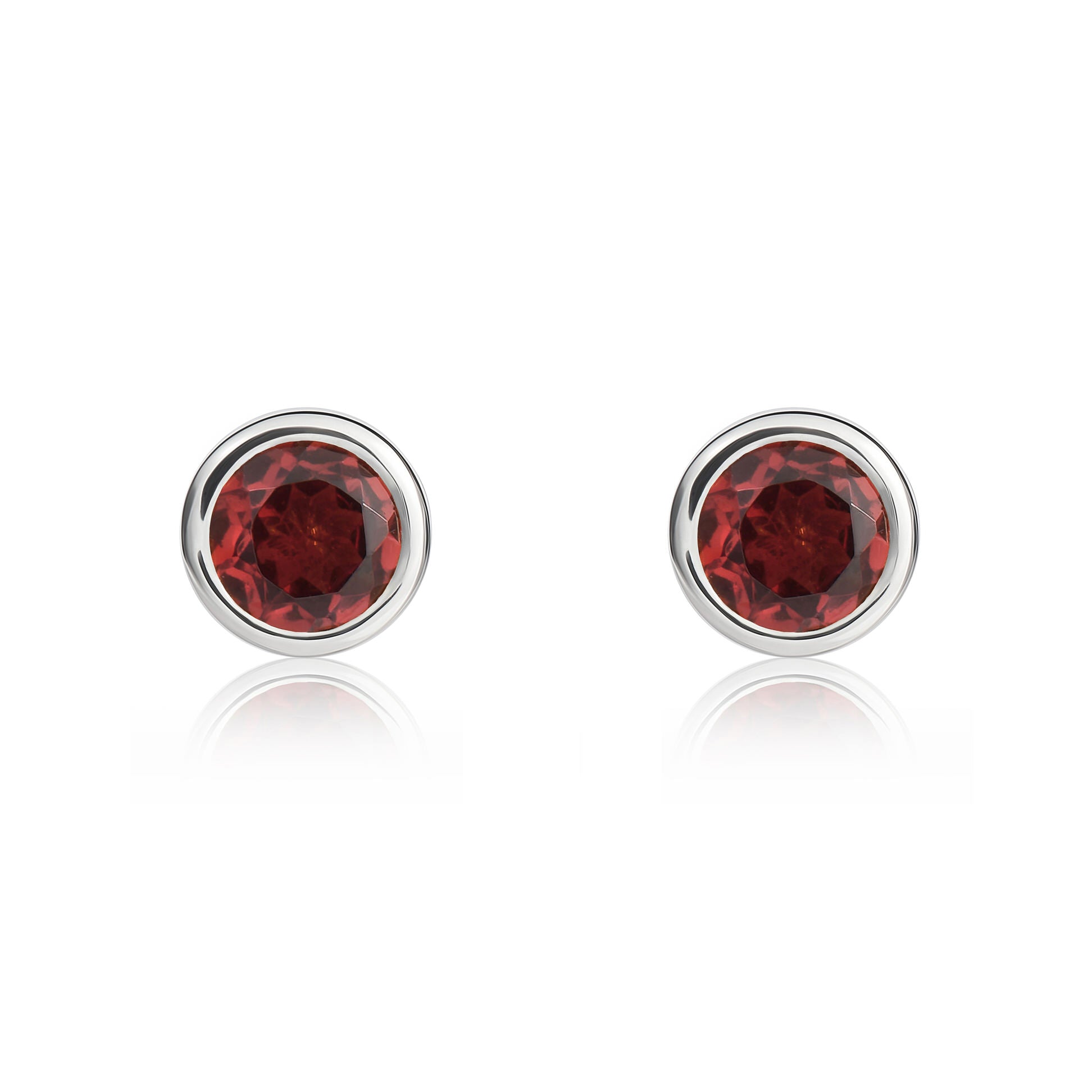 9ct white gold 4mm Round garnet rubover Stud Earrings