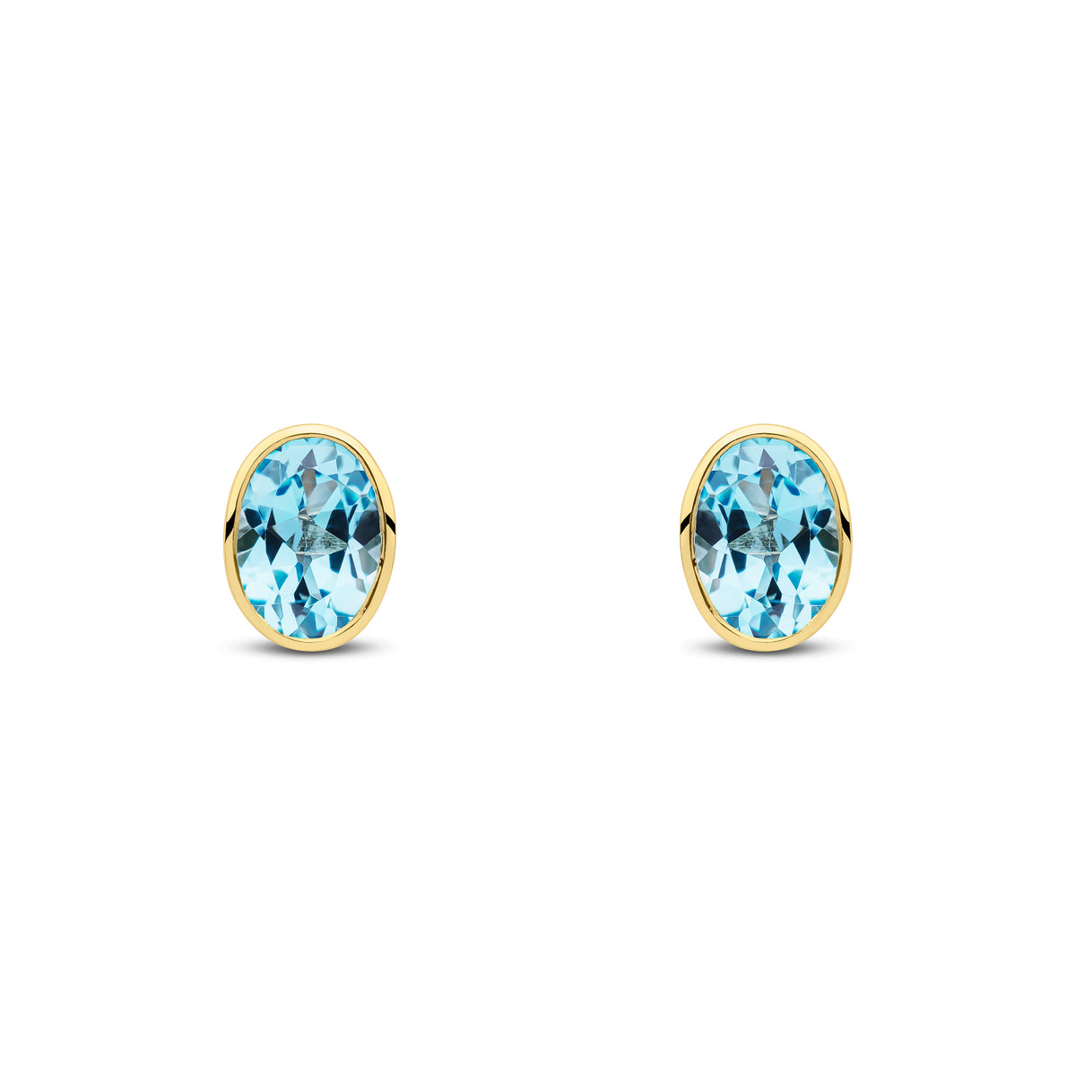 9ct Yellow Gold 7x5 Oval Swiss Blue Topaz Rubover Earstuds