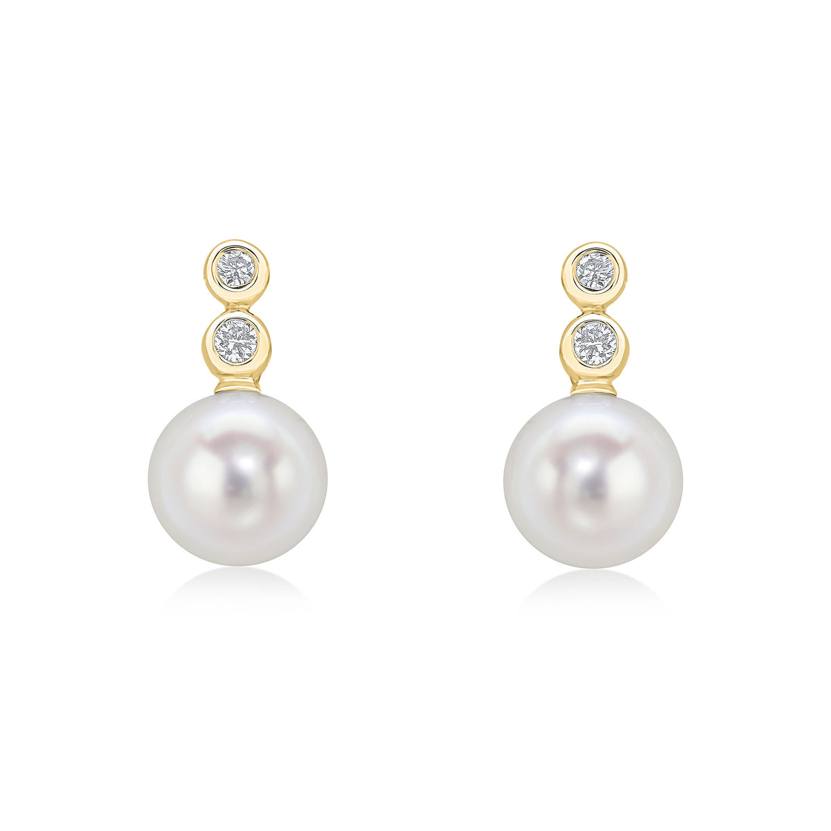18yg Diamond & Fw Pearl 3 Stone Rubover Stud Earrings
