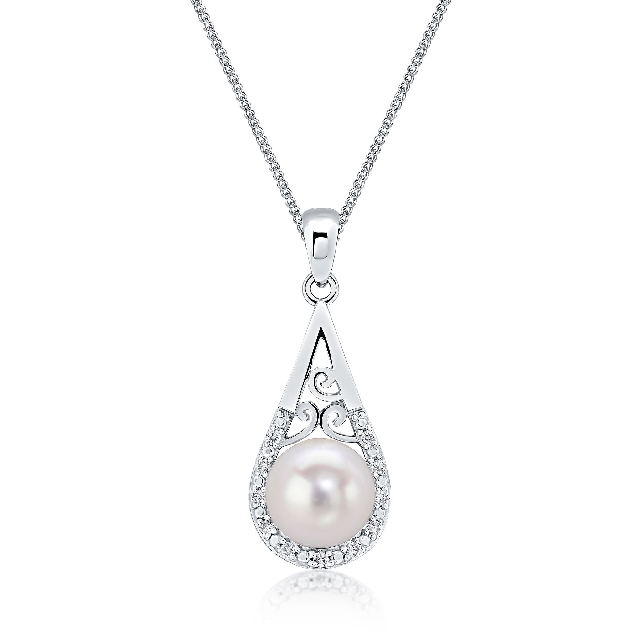 9ct White Gold Freshwater Pearl & Diamond Set Pear Shape Pendant