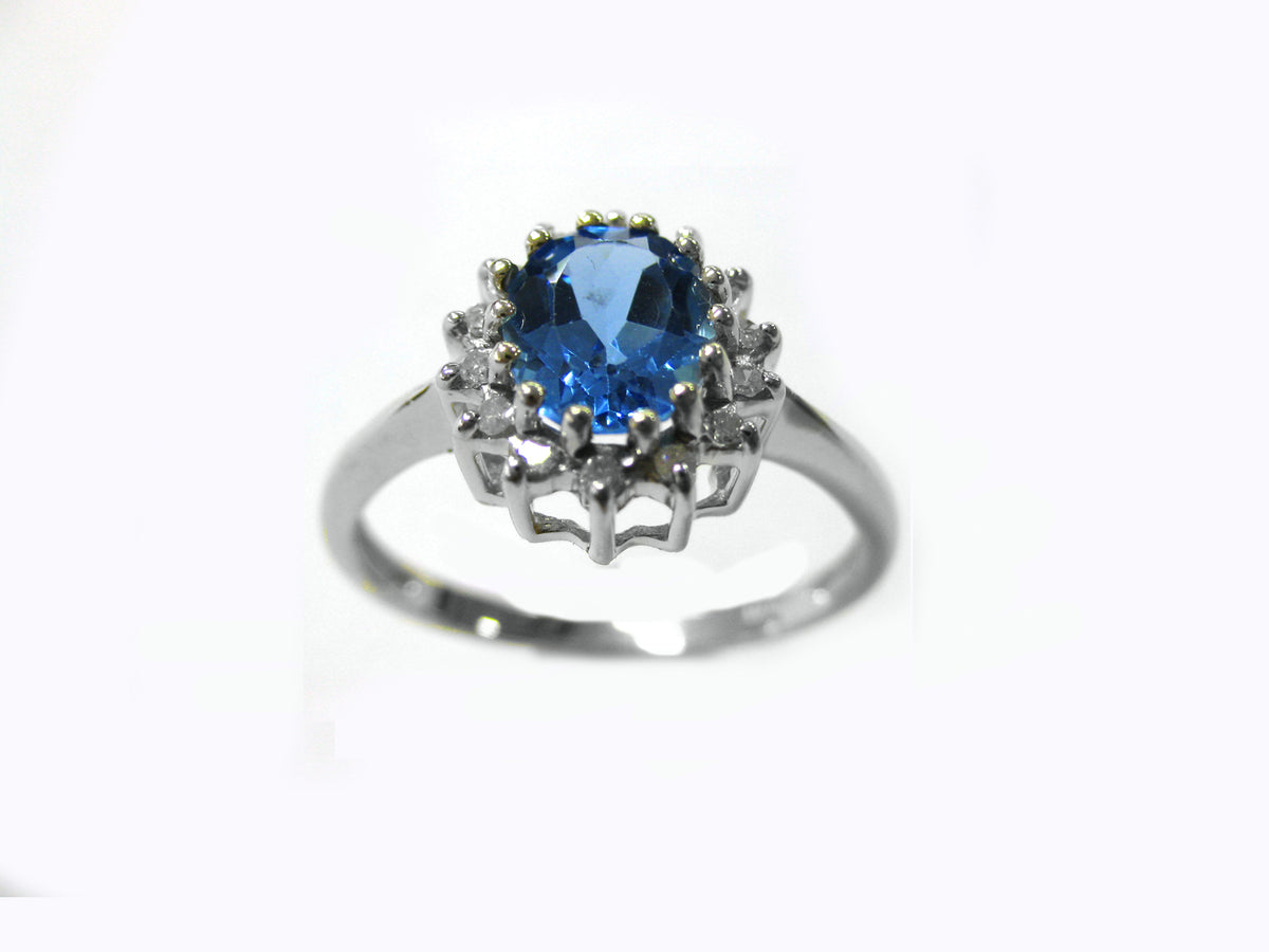 9ct White Gold 8x6 Oval Tanzanite & Diamond Claw Set Cluster Ring